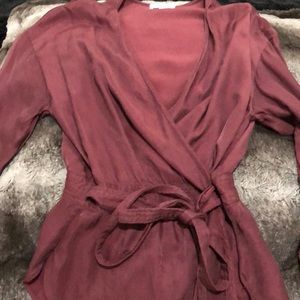 Aritzia Wilfred free tie waist top size xs